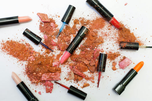 Makeup and Shelf Life: How Heat Affects Expiration Dates