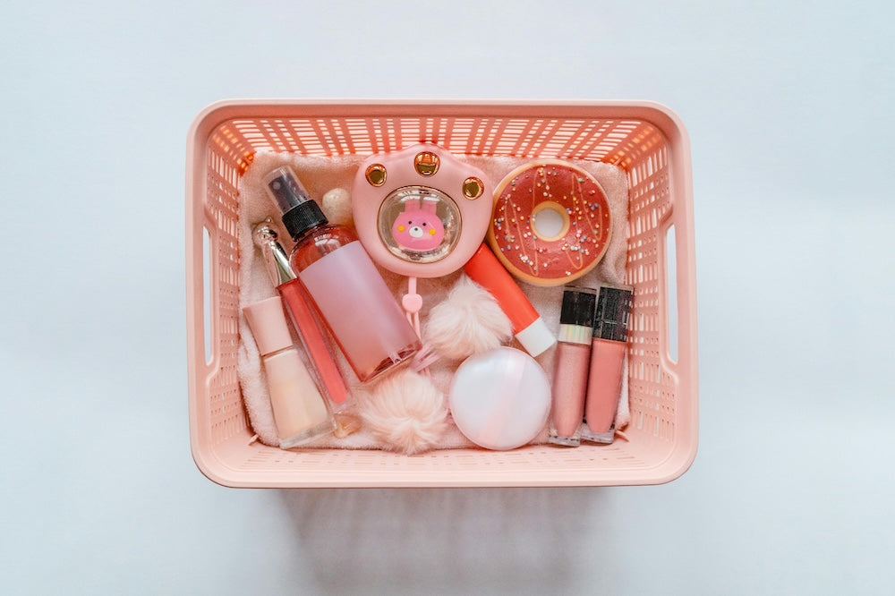From Clutter to Order: How Insulated Bags Simplify Your Vanity